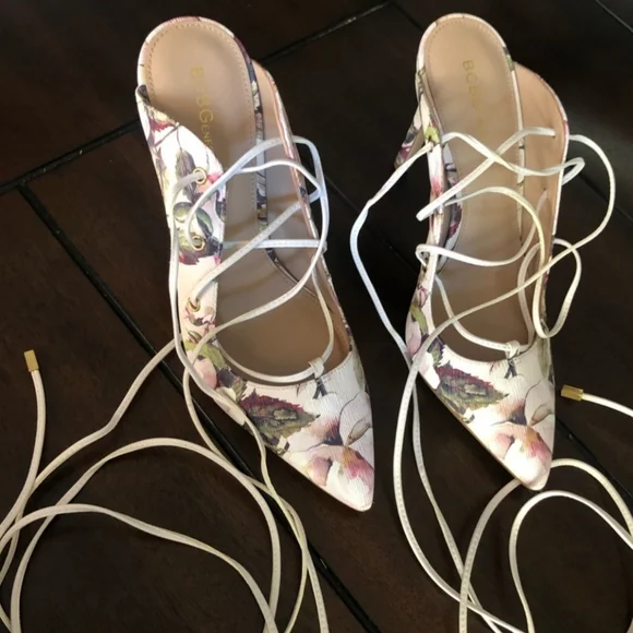 BCBGeneration Hayes Watercolor Floral Chalk Lace Up Heels - Picture 7 of 10